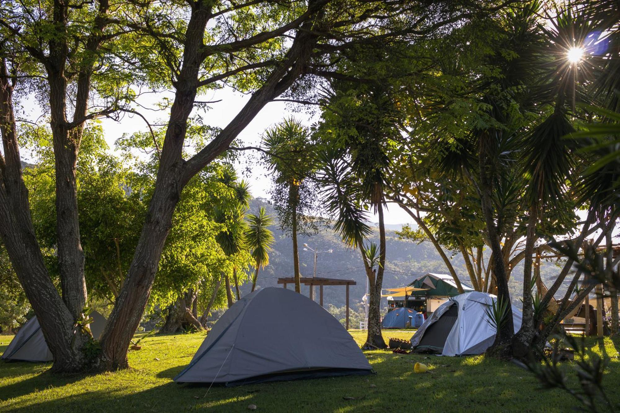 Canyons Camping Capitólio 外观 照片